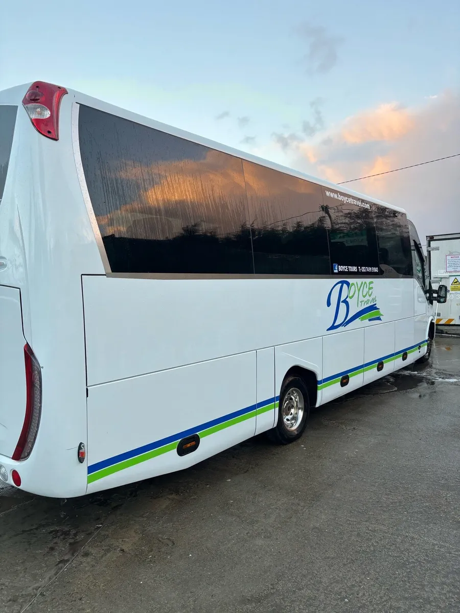 33 seater Iveco Erner - Image 4
