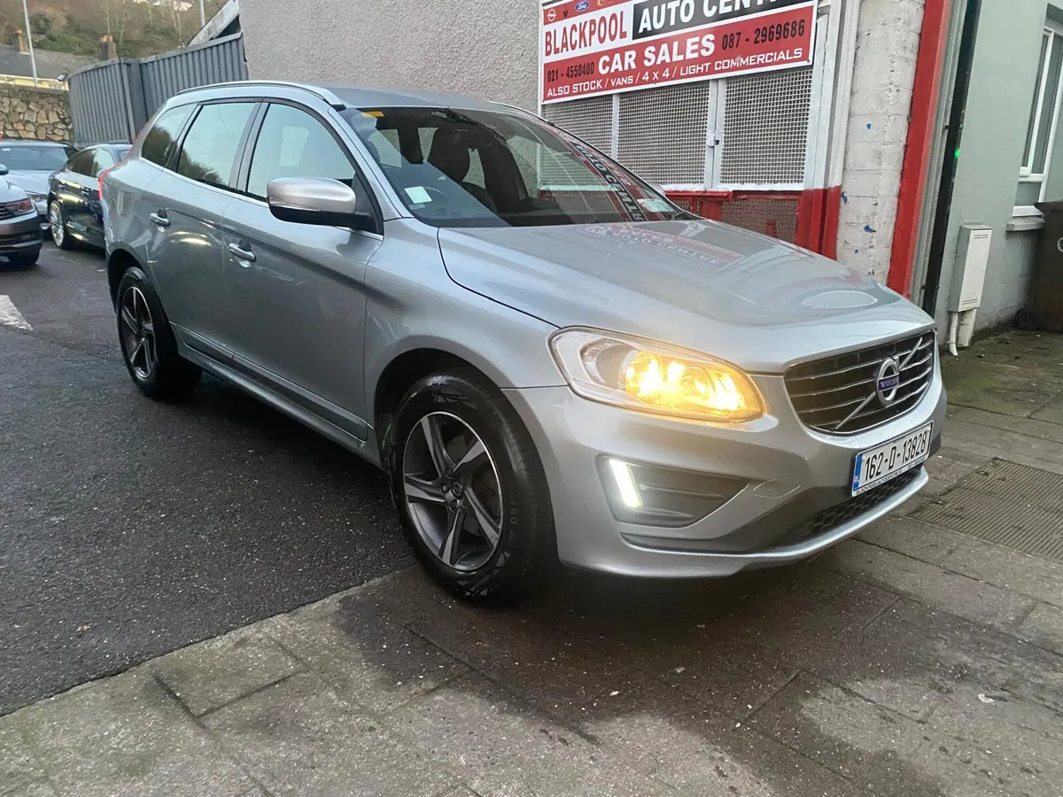 Volvo XC60 2016 - Image 2