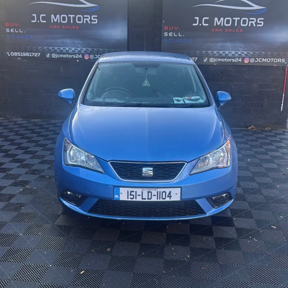 2015 Seat Ibiza (Low KM) - Image 2