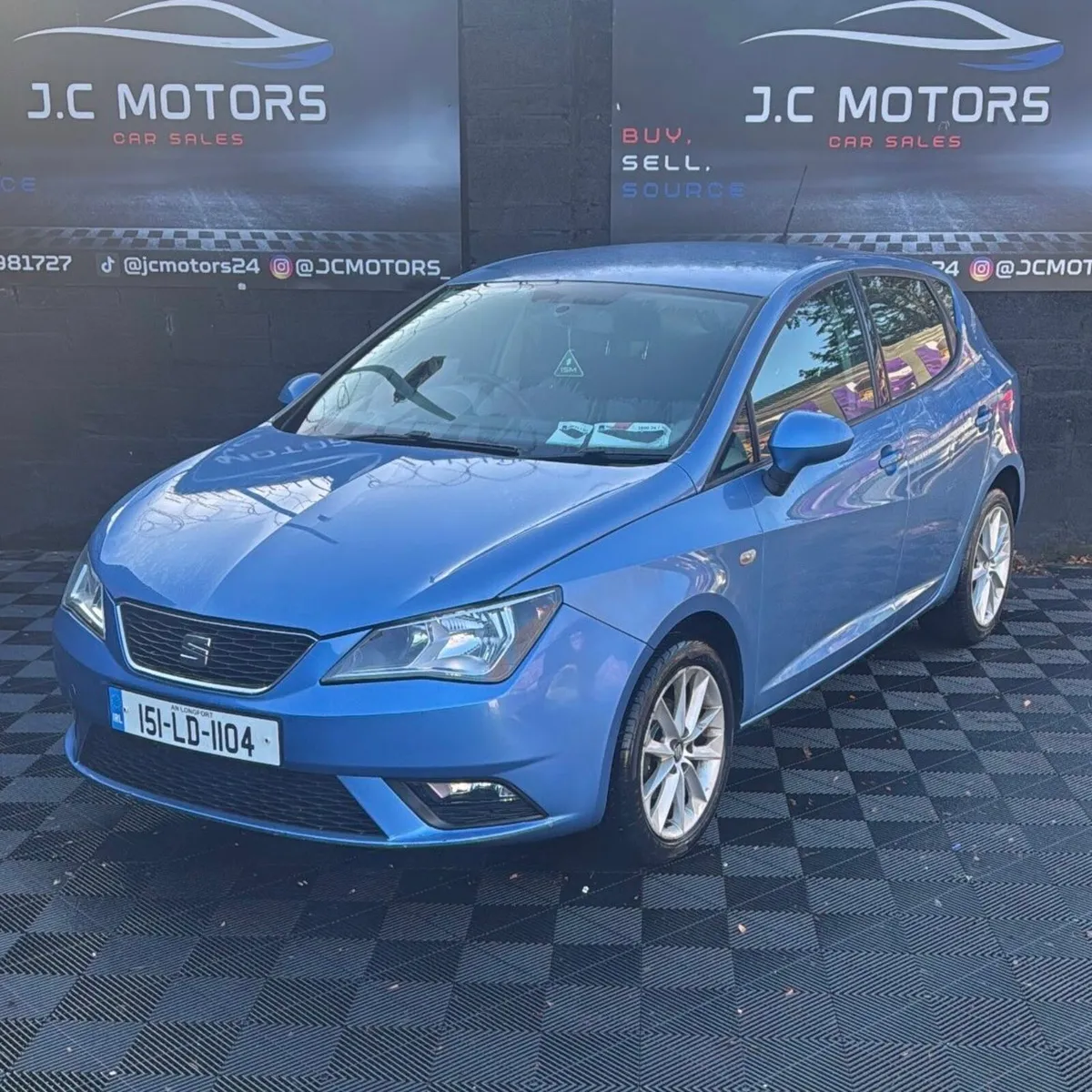 2015 Seat Ibiza (Low KM) - Image 3