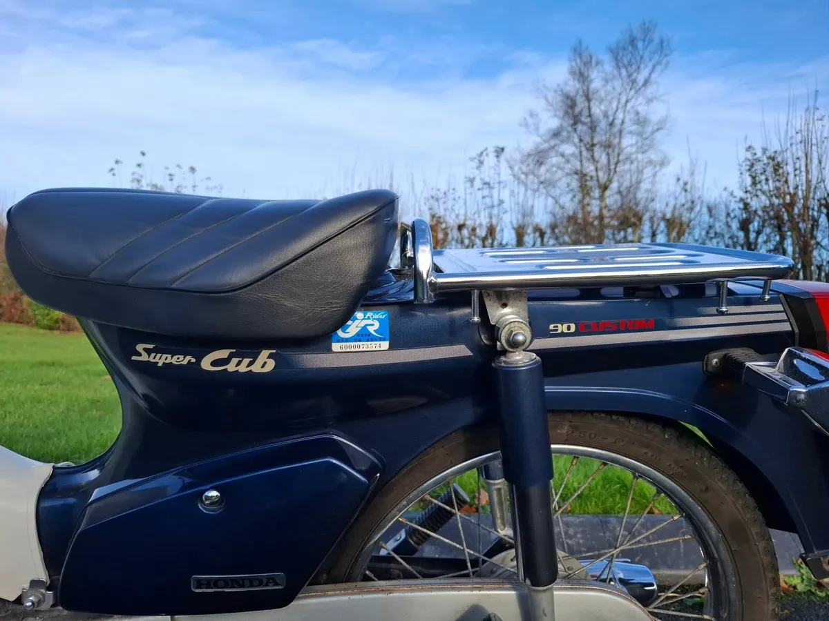 Honda c90 - Image 3