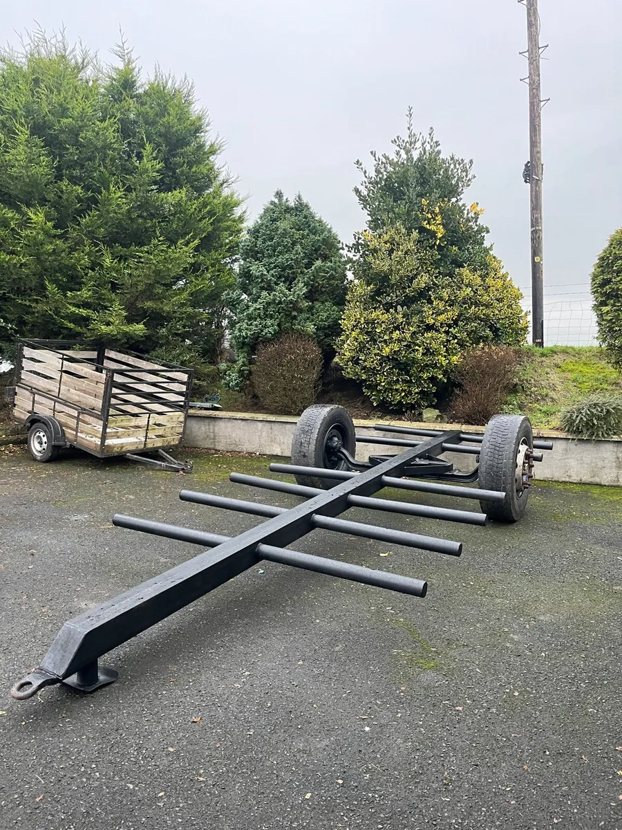 Bale trailer - Image 2