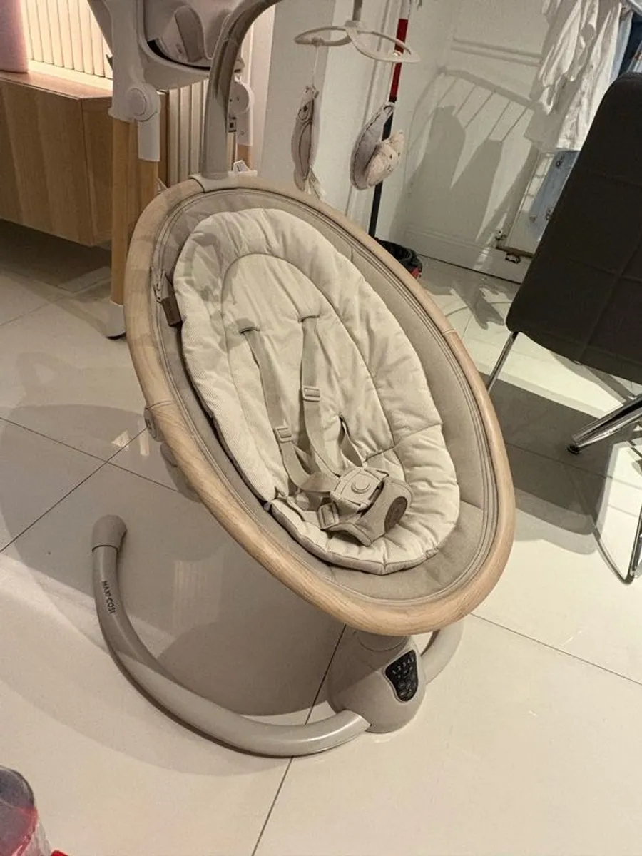 Maxi-Cosi Cassia Electric Swing Chair - Image 1