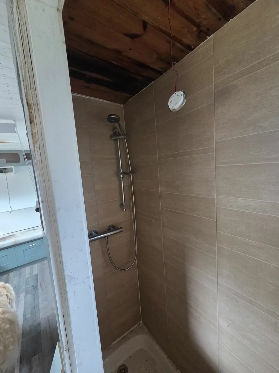 Camper van - Image 4