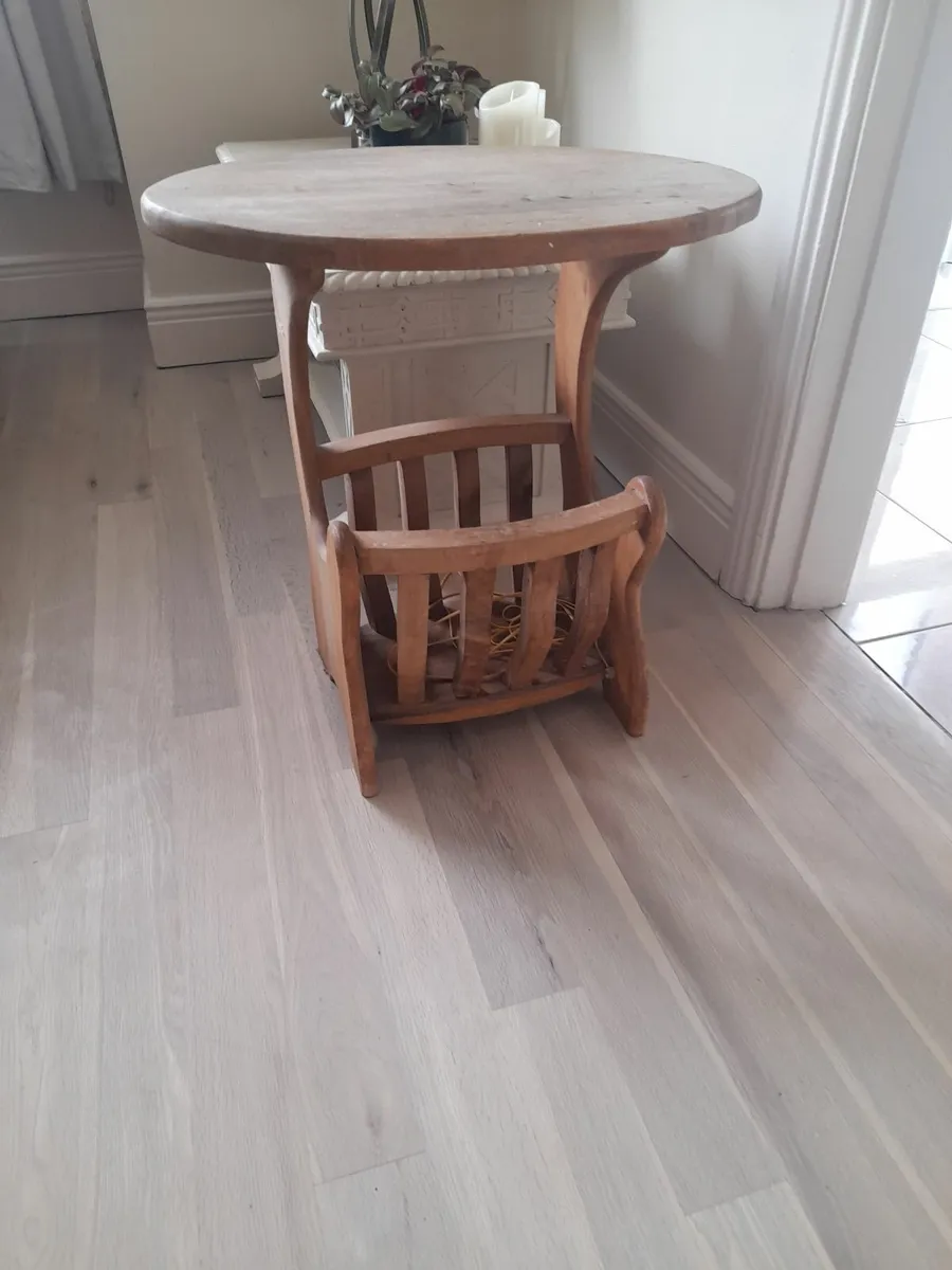 Hall/Lamp Table with Magazine Rack - Image 3