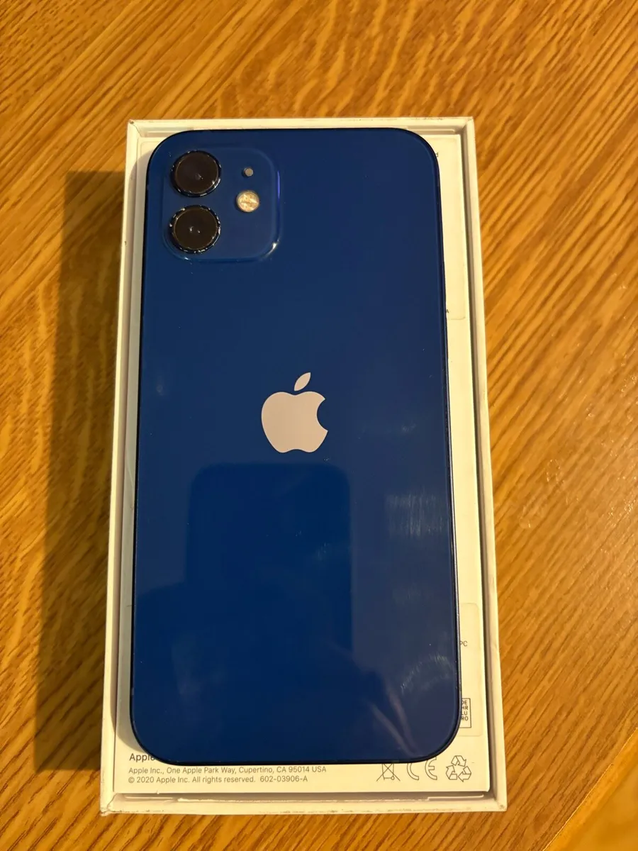 iPhone 12 - Image 1