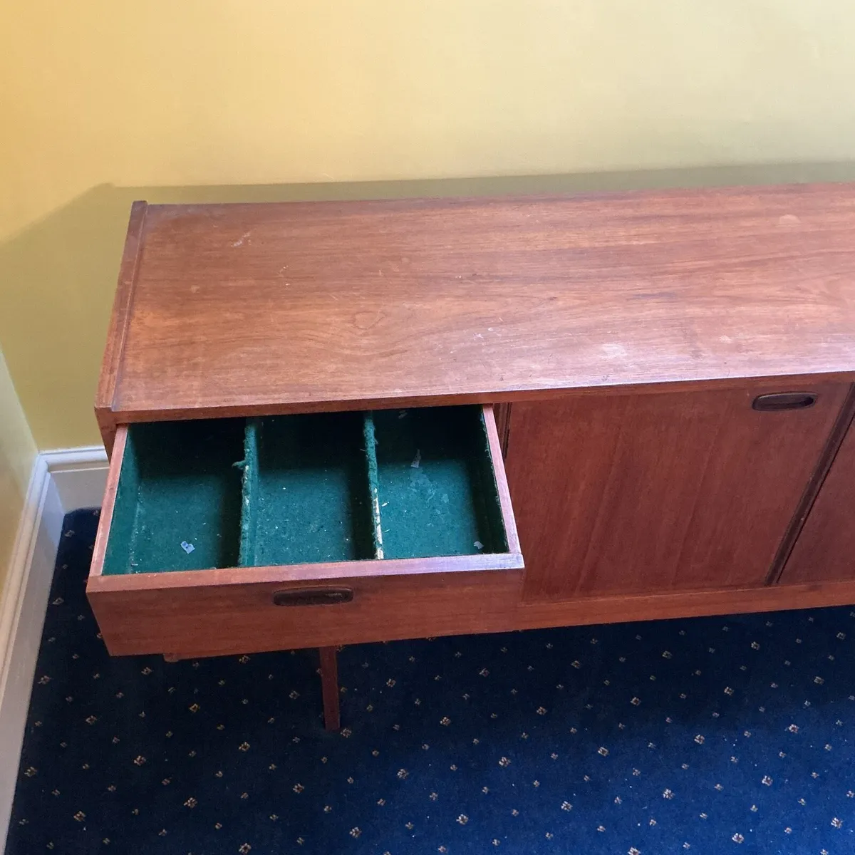 Mid Century Teak sideboard - Image 4