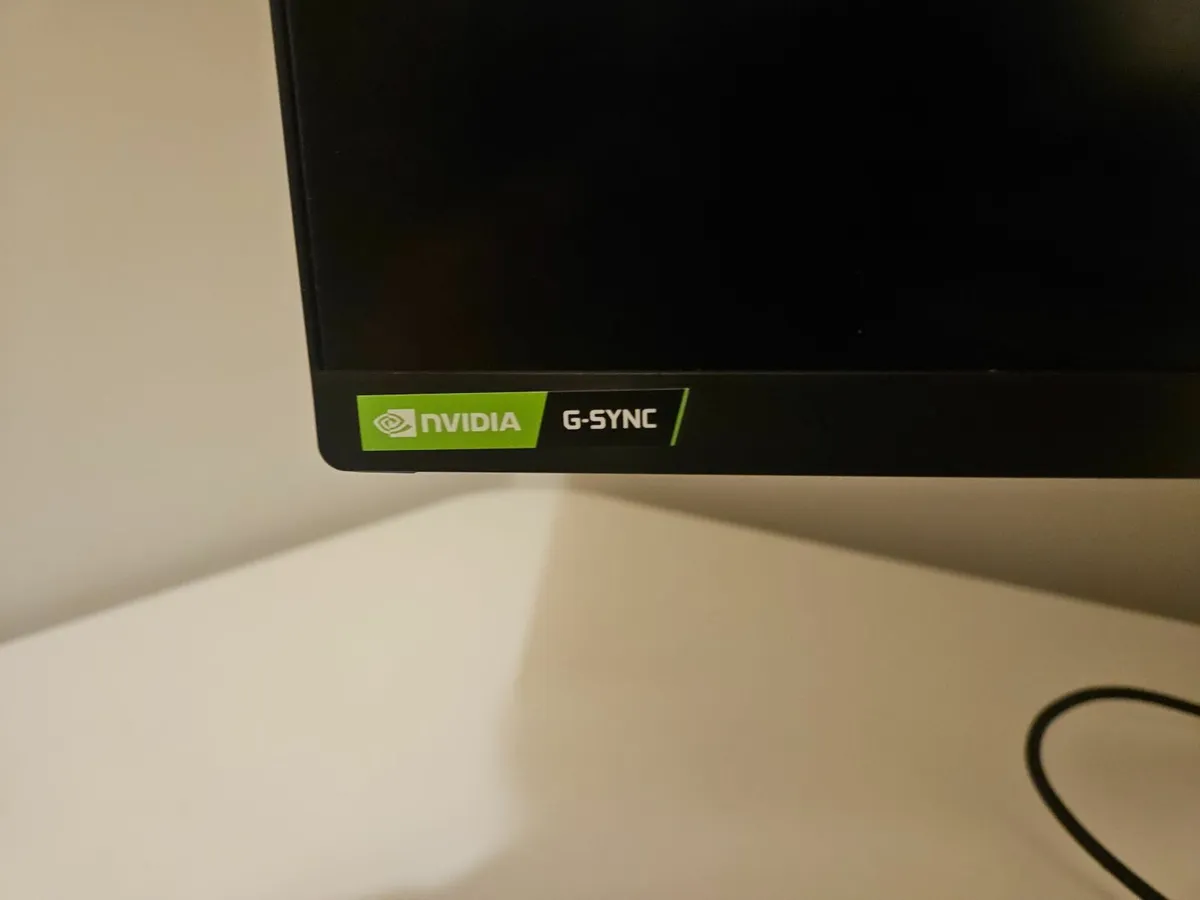 Samsung Odyssey G9 49" Ultra-Wide Curved Monitor - Image 2