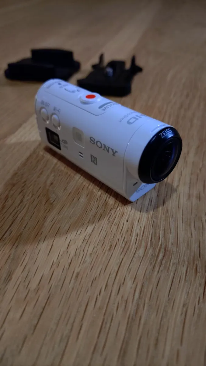 Sony HDR-AZ1 Action Cam - Image 1