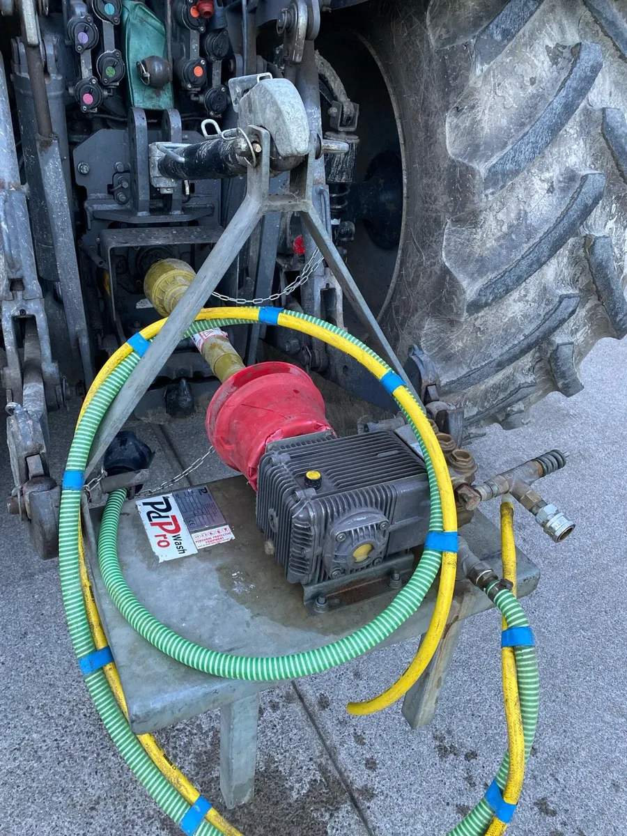 Tractor Power Washer, 21 litres/ minute, 3000psi - Image 1
