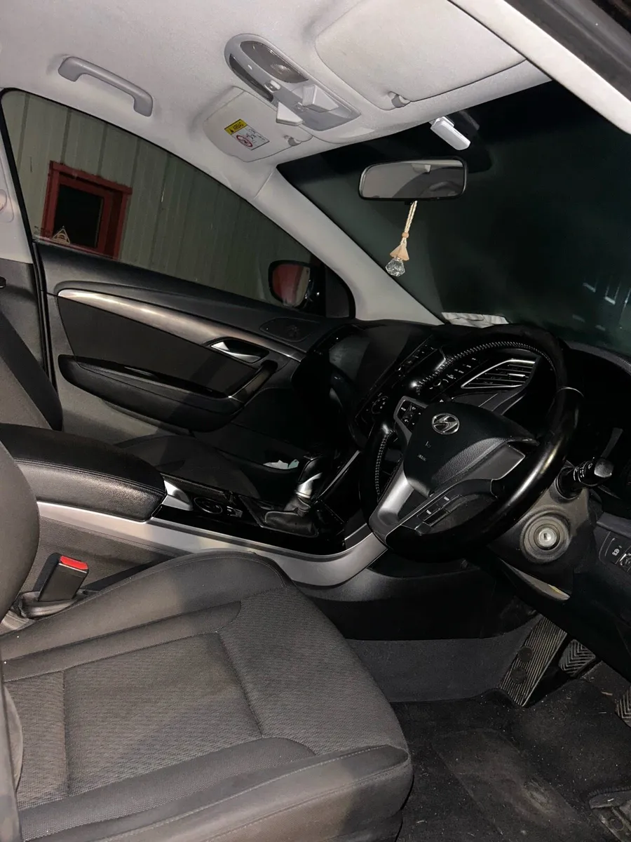 Hyundai i40 2014 1.7Crdi parts - Image 2