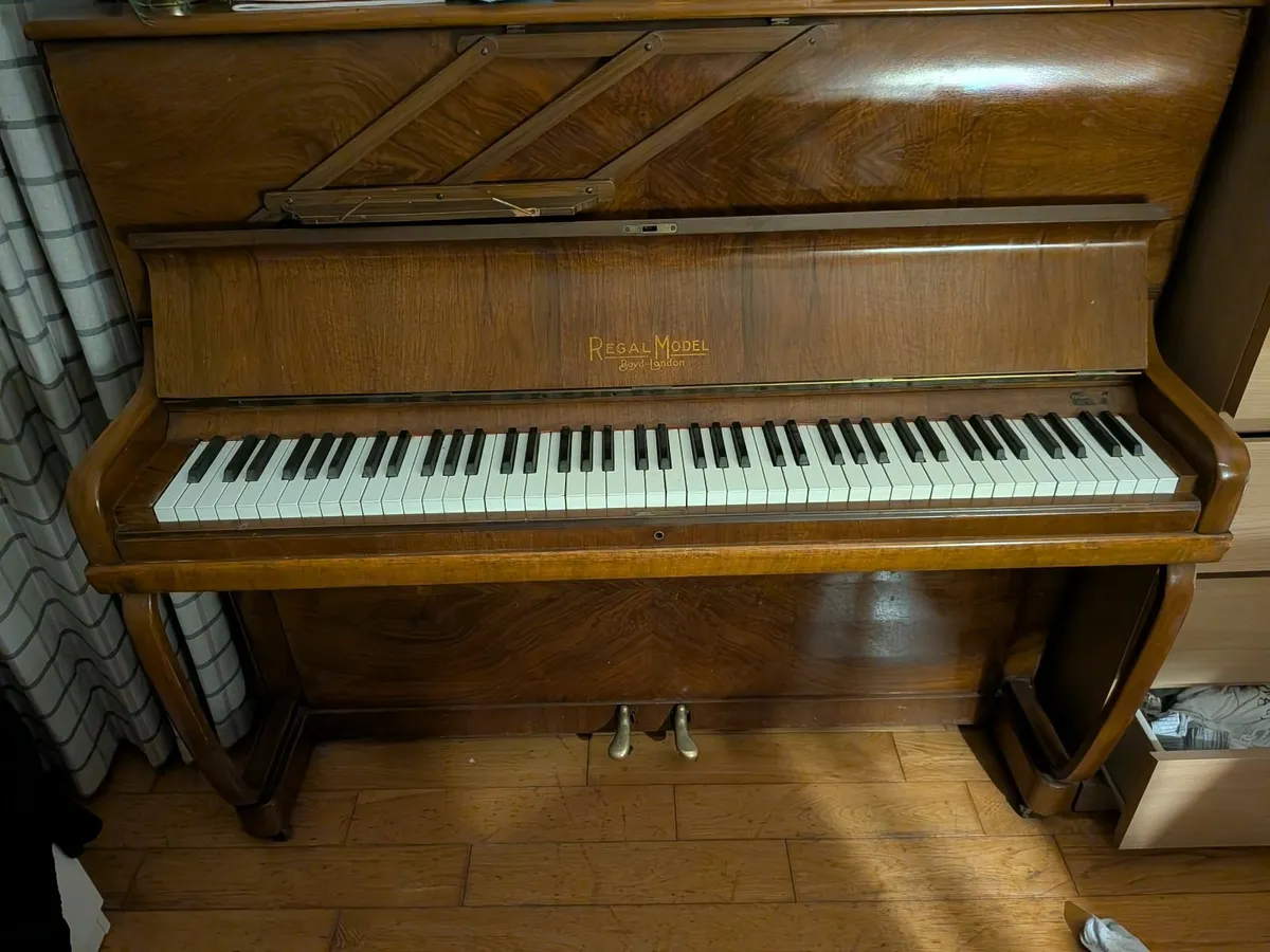 Piano - Image 4