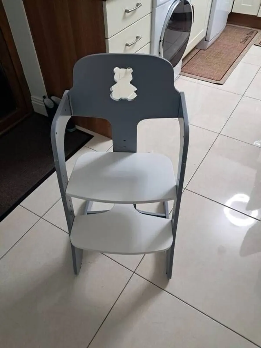 Adjustable toddler chair - Image 3