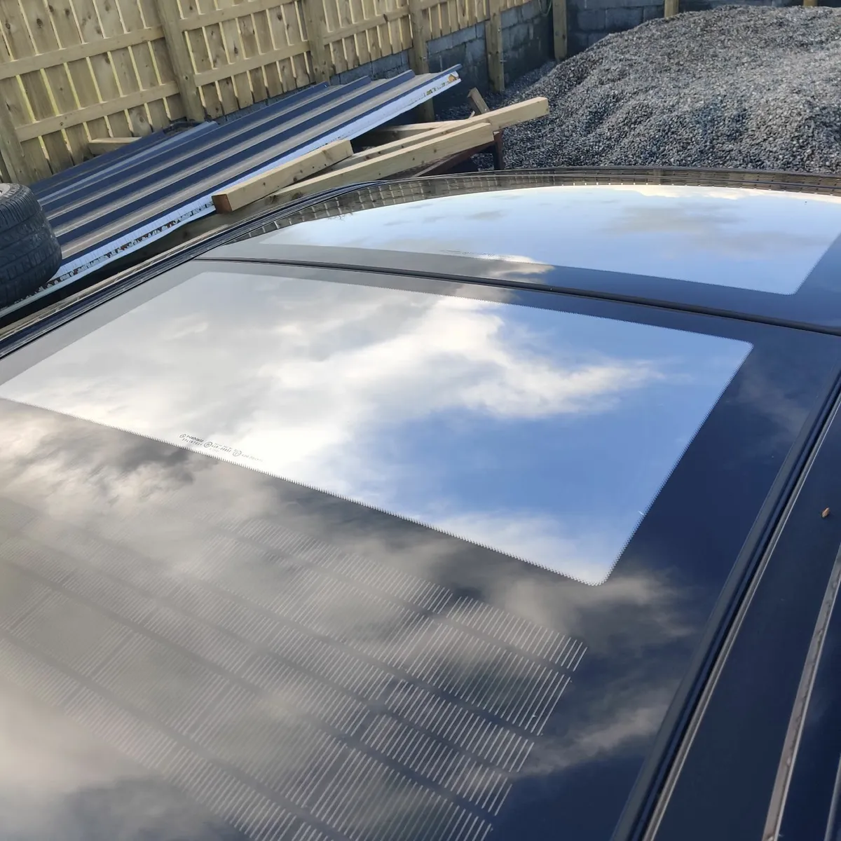 W211 Mercedes Benz E500 - Image 2