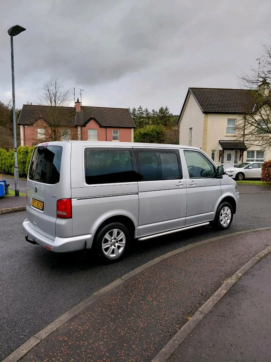 2010 vw transporter 2.0 tdi caravelle t30 9 seater - Image 2