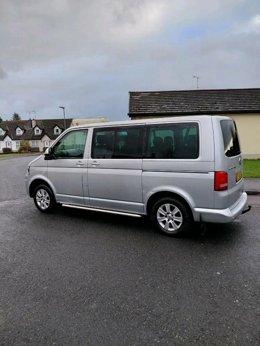 2010 vw transporter 2.0 tdi caravelle t30 9 seater - Image 4