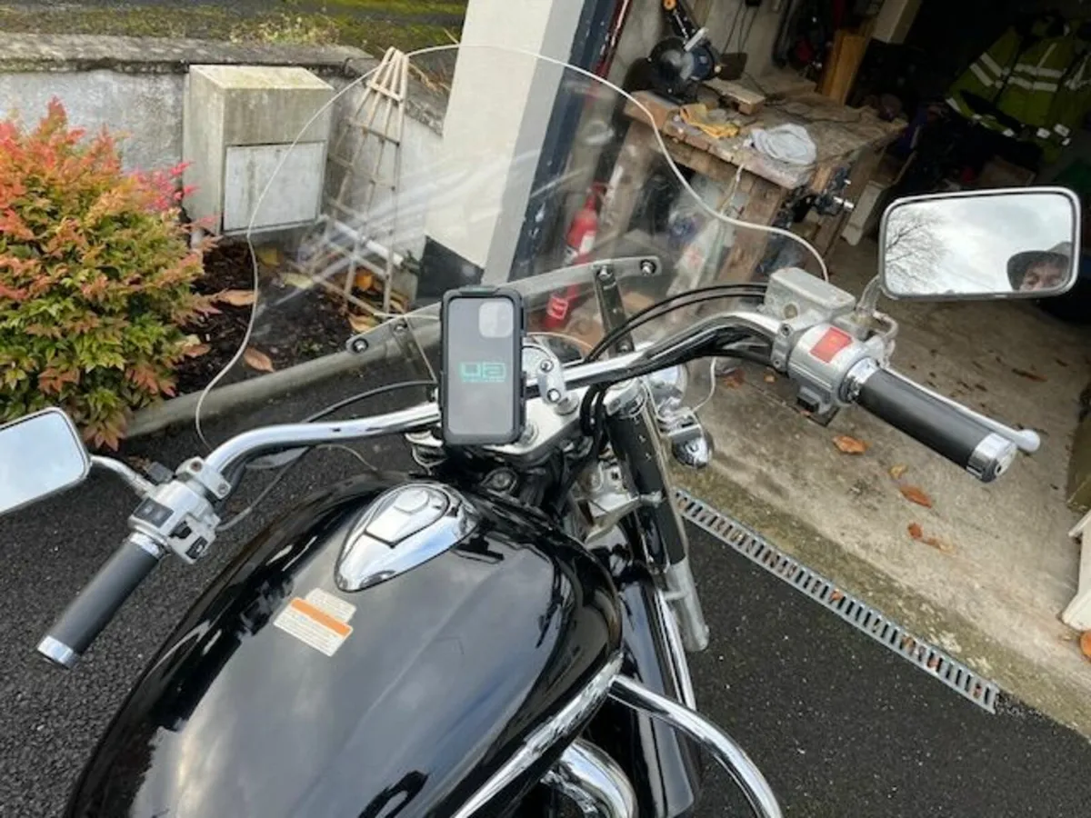 1100cc Honda Shadow Motorcycle - Image 4