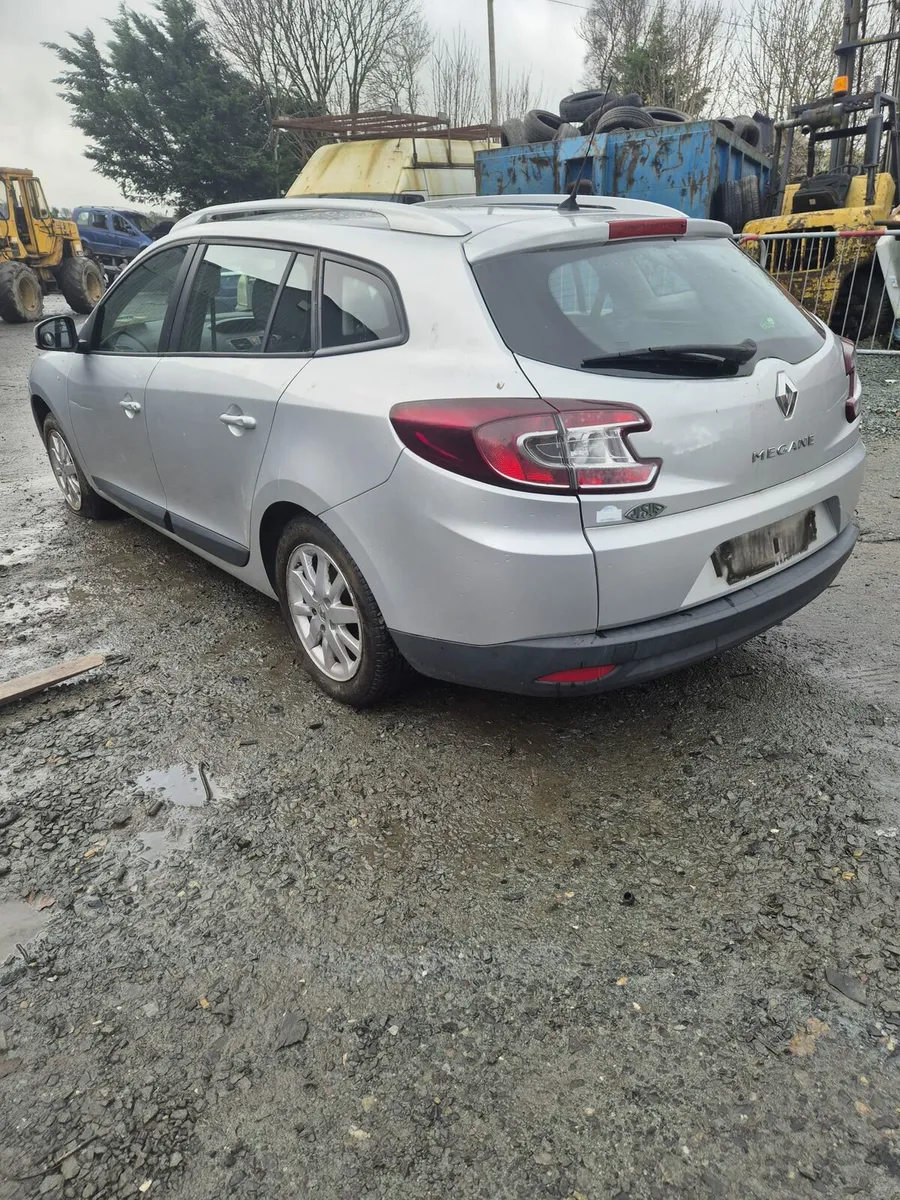 Renault Megane Estate - Breaking only - Image 2