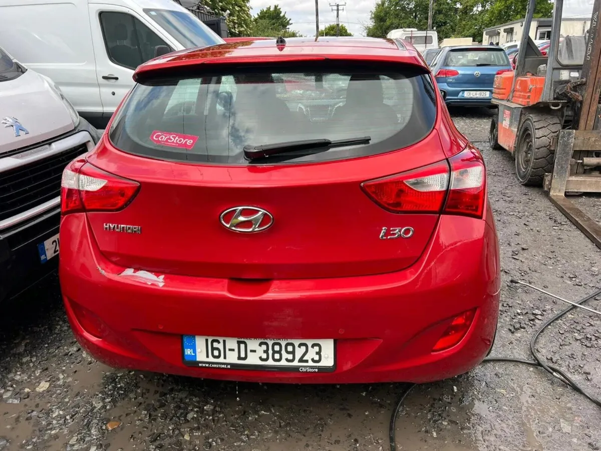 2016 Hyundai i30 1.6 Diesel - Image 2