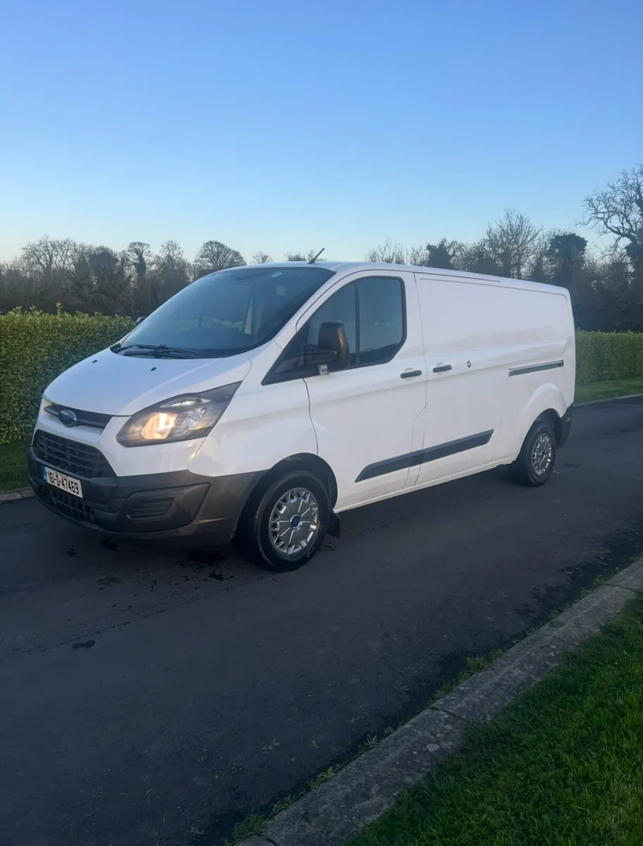 Transit custom - Image 1