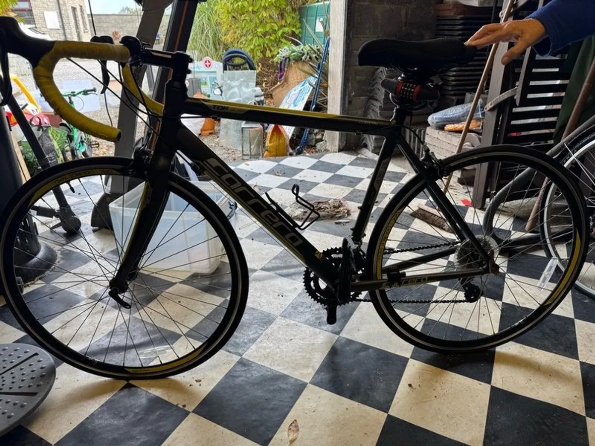 Carrera Road Bike and accessories - Image 1