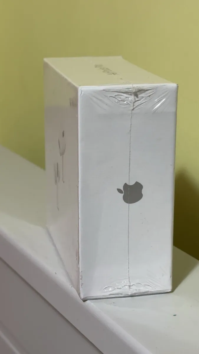 AirPods Pro 2 Usb C Brand New - Image 2