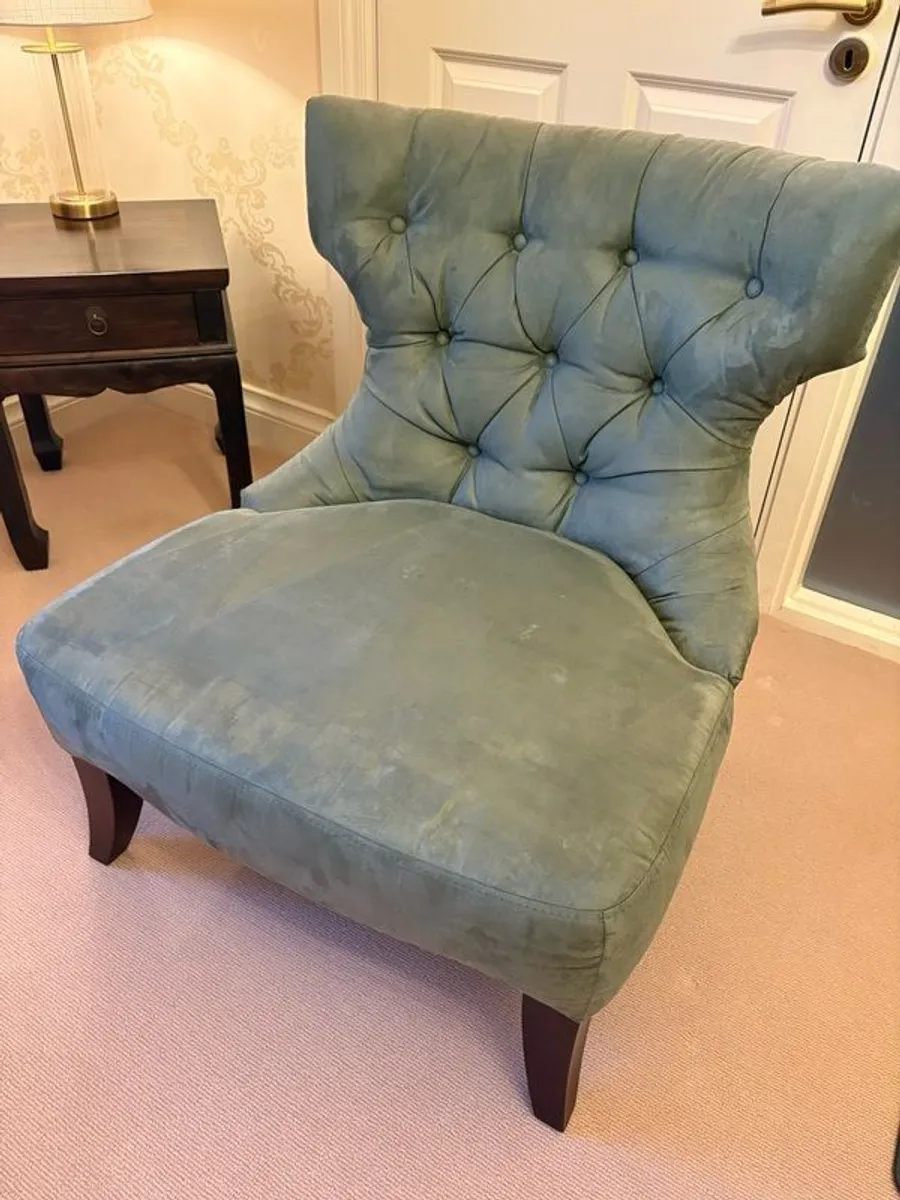 Armchair - Image 1