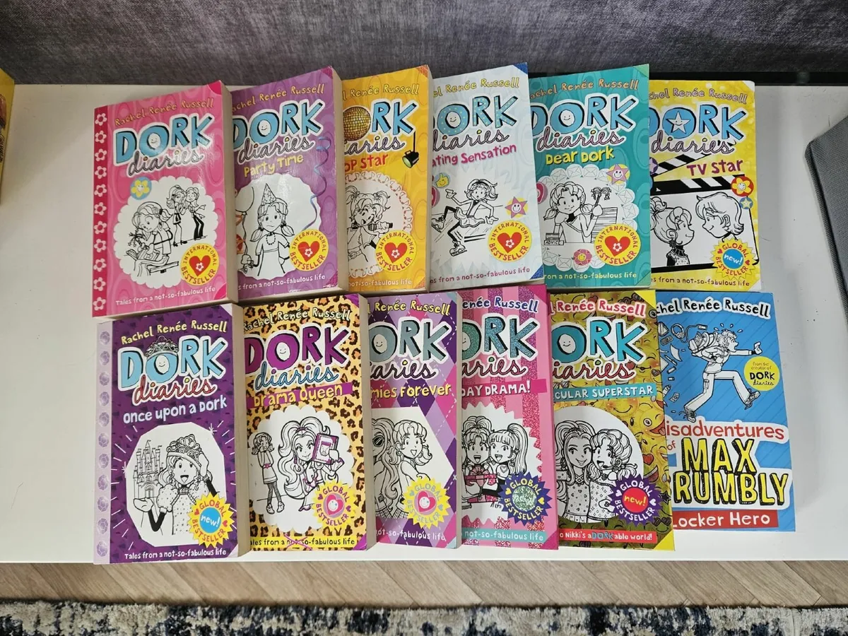 Bumper Set of Dork Diaries - 11 Titles - Image 2