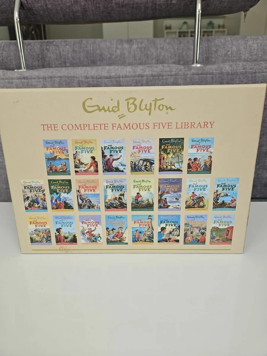 Bumper Set of Enid Blyton - 21 Titles - Image 2