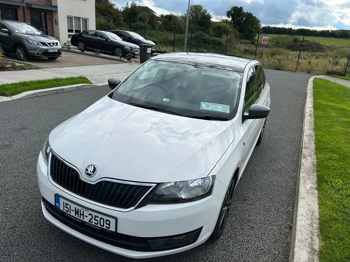 Skoda Rapid 2015 1.6 TDI - Image 2