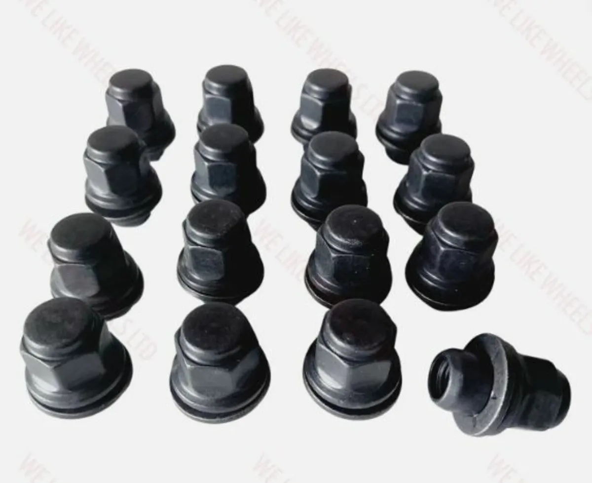 New Black Wheel Nuts- LEXUS TOYOTA. Delivery - Image 1