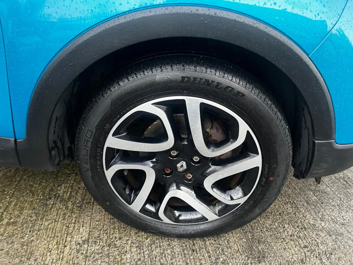 Renault Captur Renault Captur 1.2 fully loaded wit - Image 3