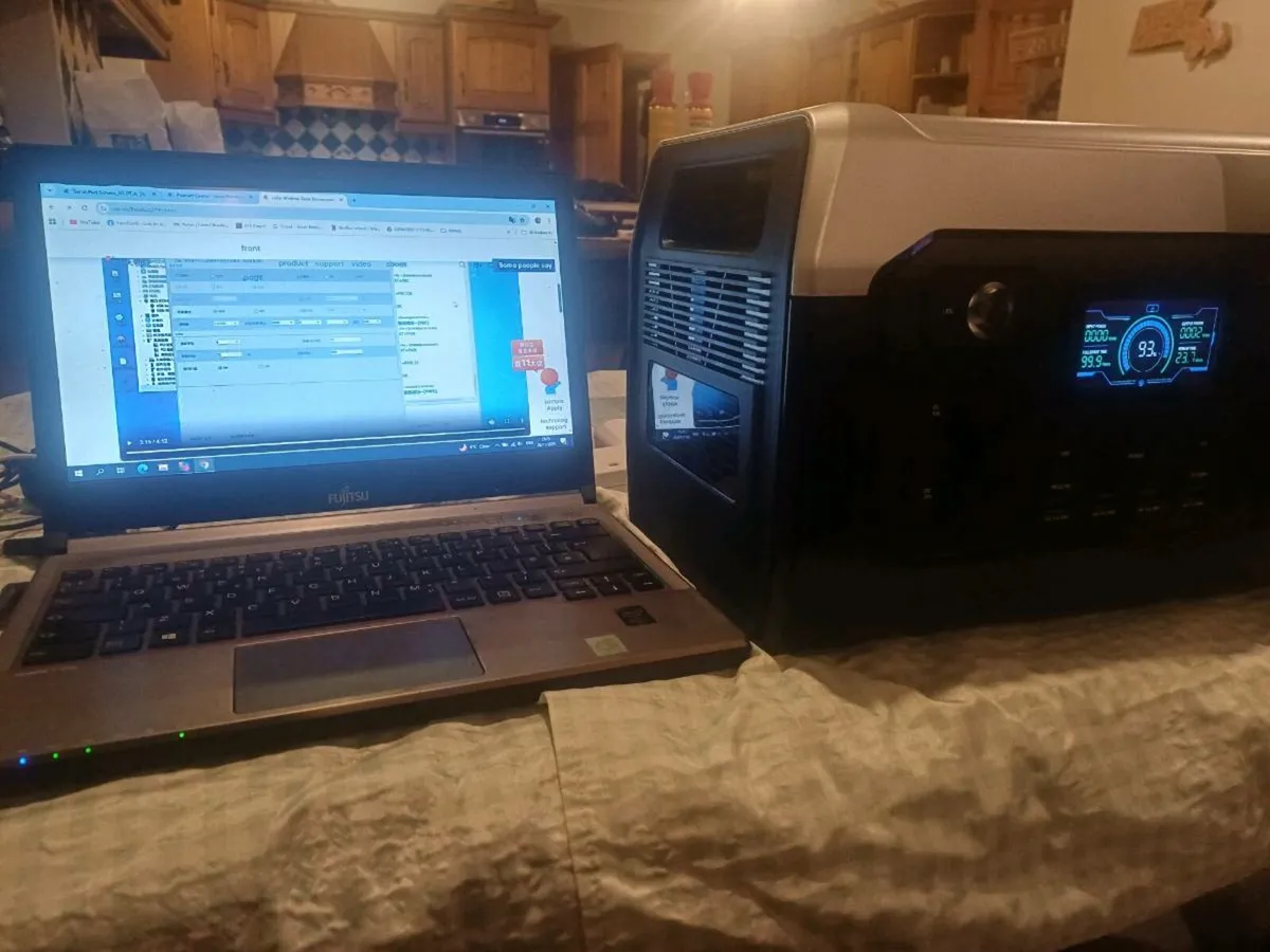 Power station, 1028wh with 420watt solar panel - Image 3