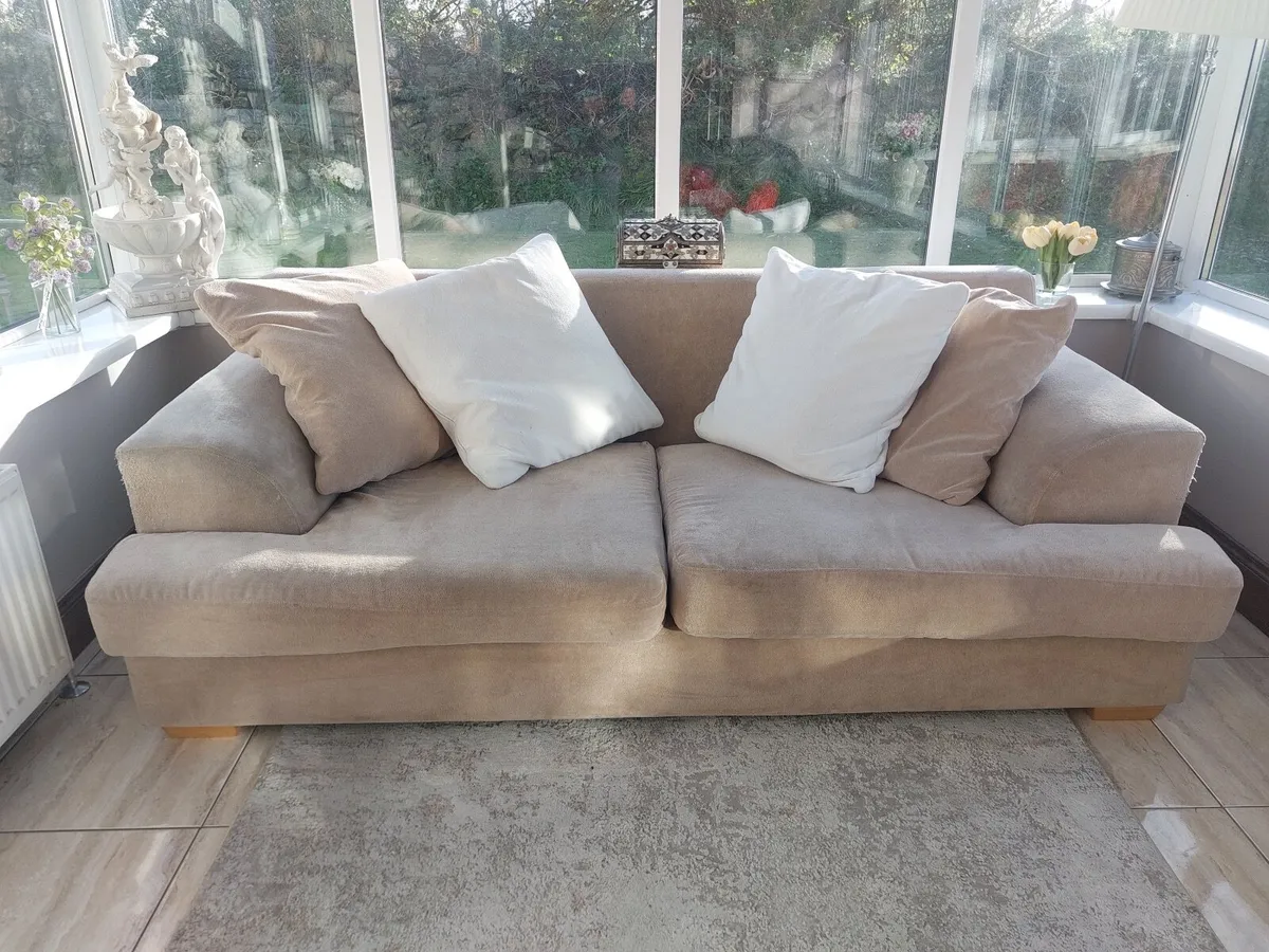 3 Seater Sofa - Image 4