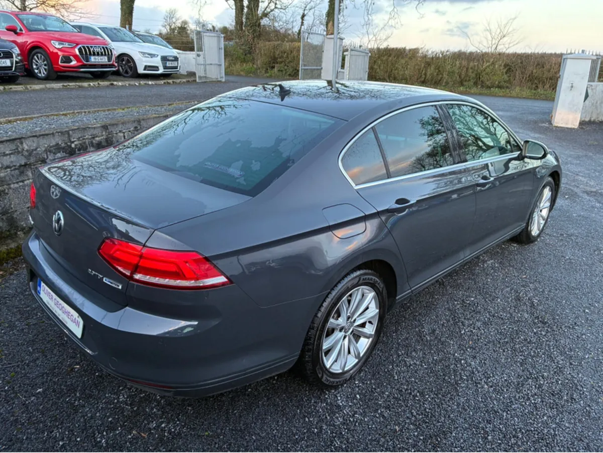 Volkswagen Passat 2.0 TDI SE BUSINESS BLUEMOTION 1 - Image 2