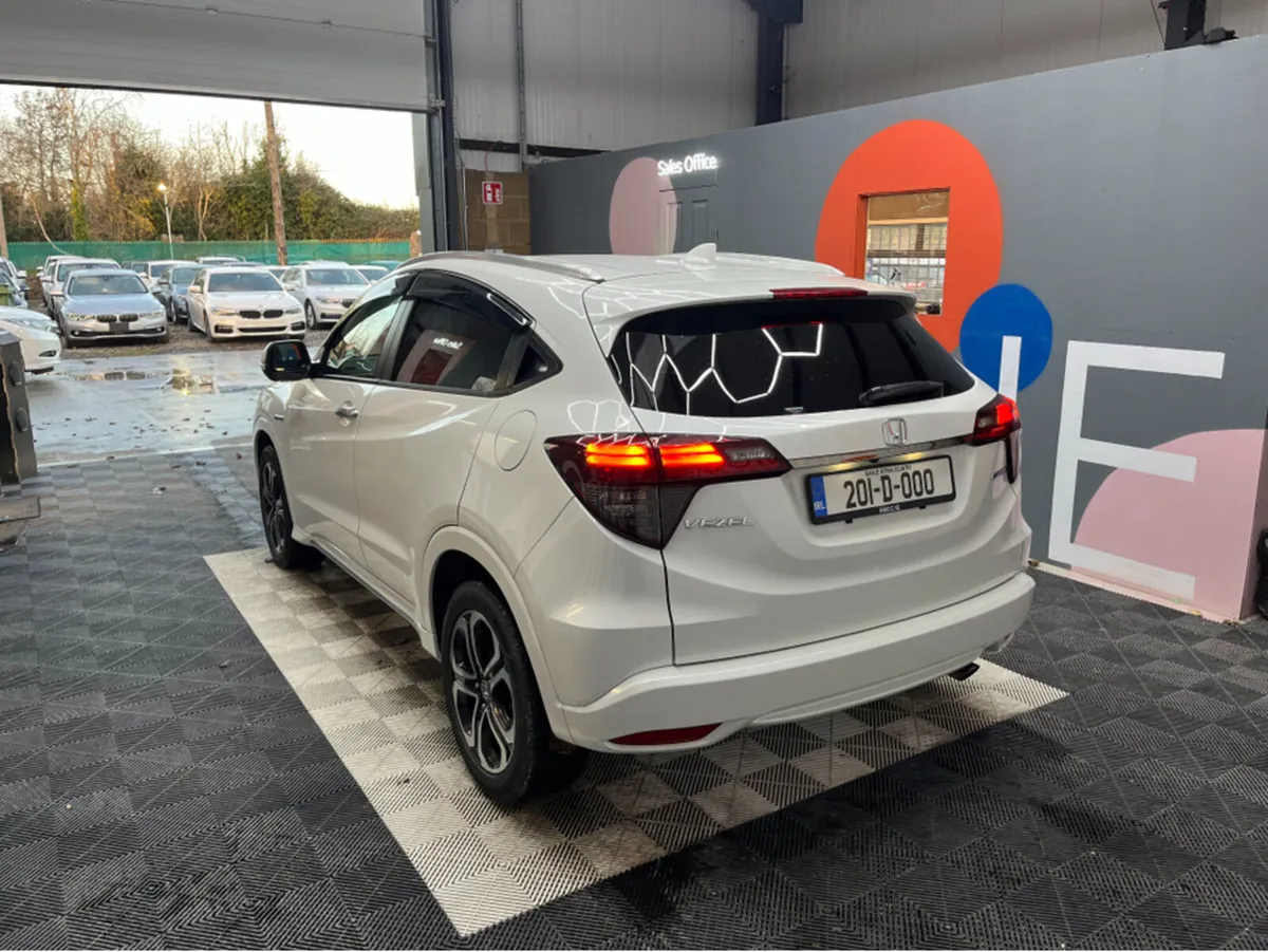 Honda Vezel €23950 2020 HONDA VEZEL 1.5L HYBRID / - Image 4
