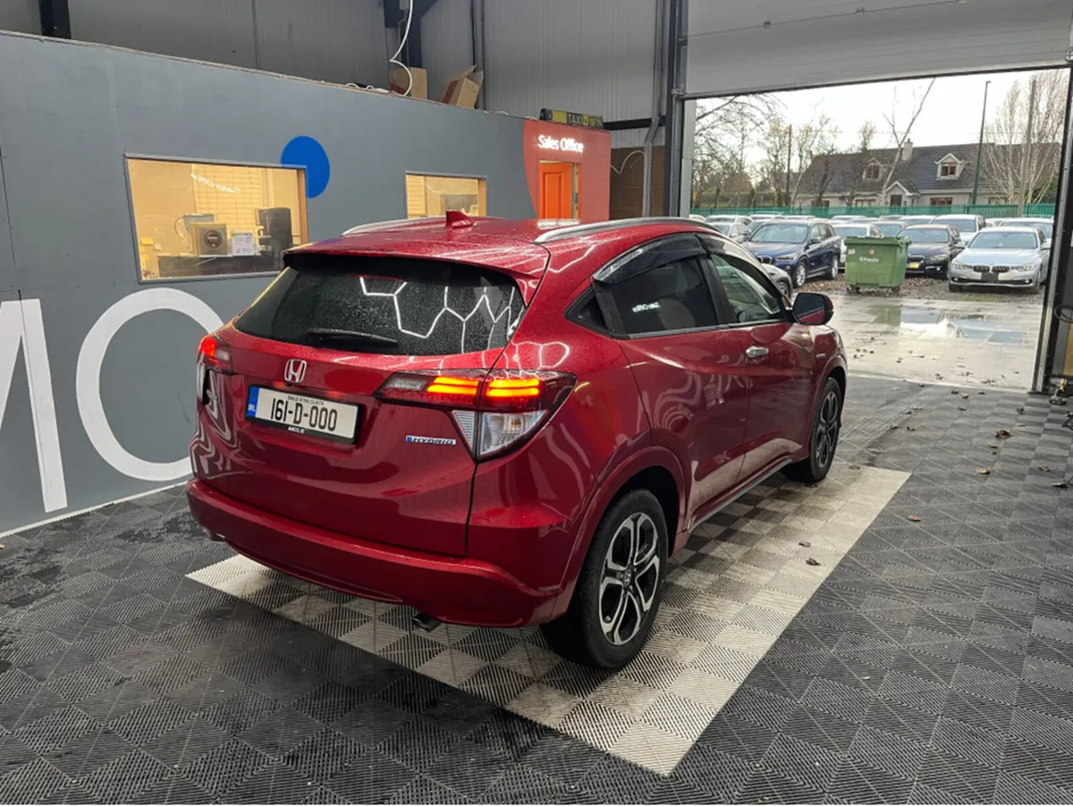 Honda Vezel 2016 HONDA VEZEL 1.5L HYBRID / 96K KMS - Image 2