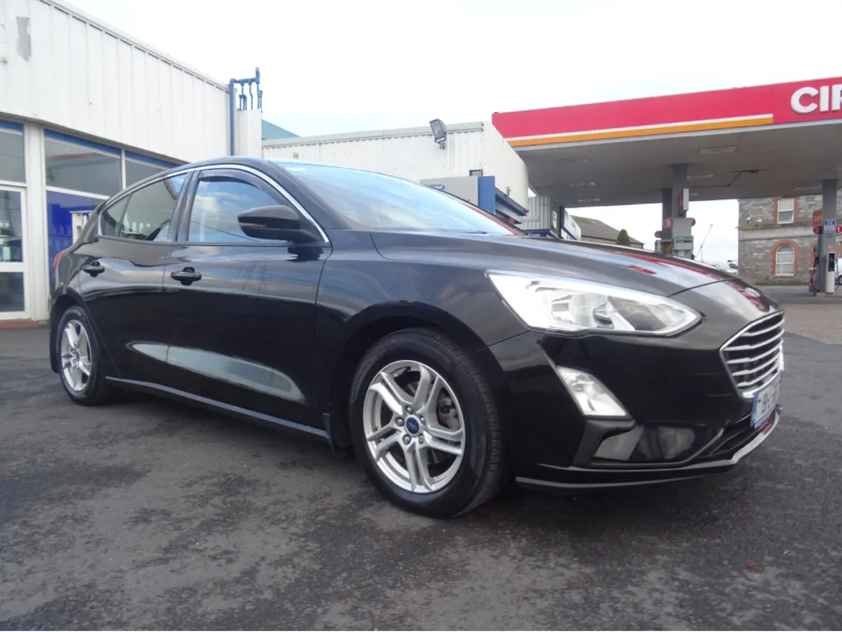 Ford Focus ZETEC 1.5 TDCI *low mileage* - Image 1