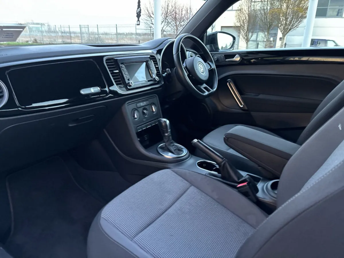 Volkswagen Beetle DBA-16CBZ 3DR AUTO - Image 3