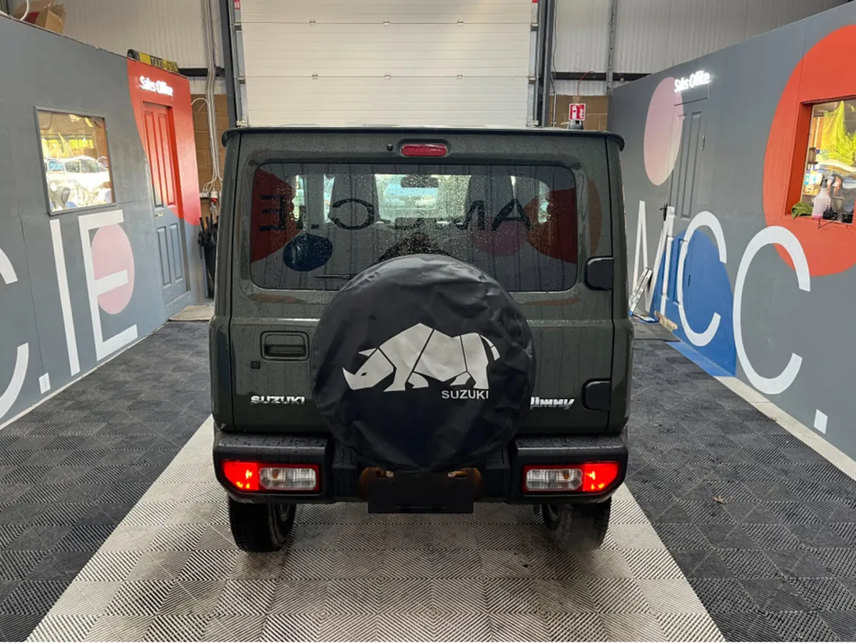 Suzuki Jimny 2022 SUZUKI JIMNY AUTOMATIC 0.7L PETR - Image 3