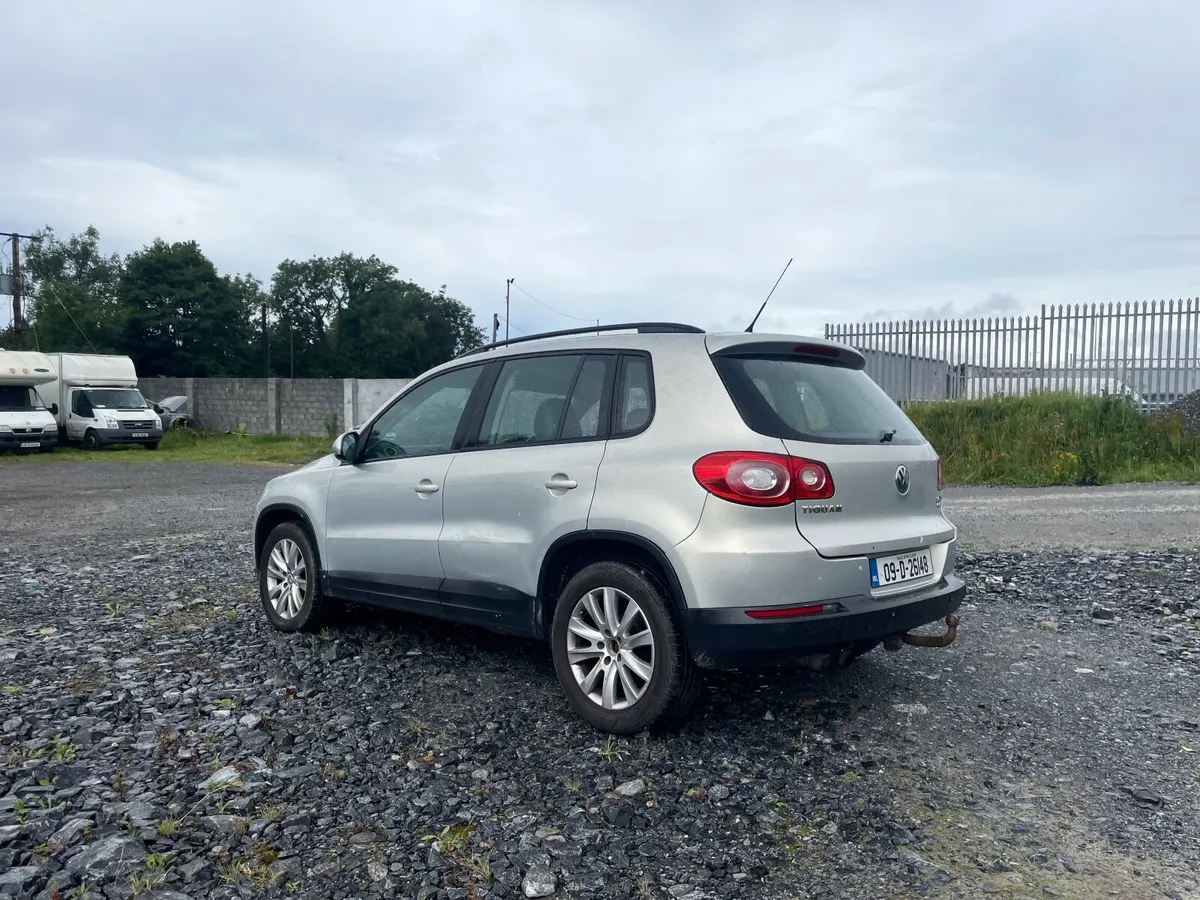 Volkswagen Tiguan 2009 2.0 Diesel Read ADD - Image 3