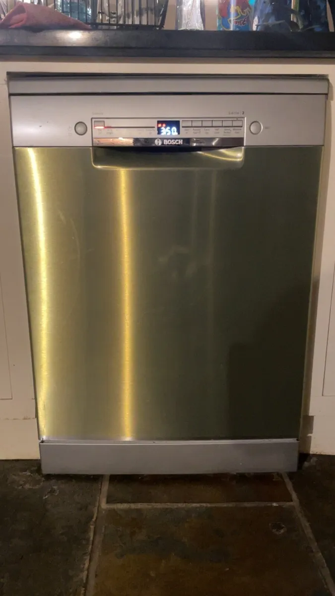 Dishwasher - Image 1