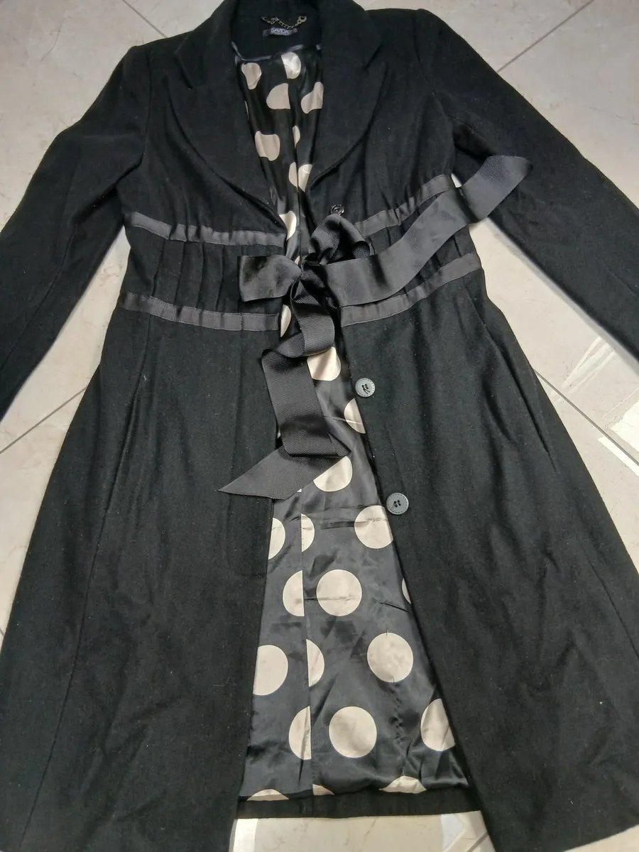 Ladies coat - Image 1