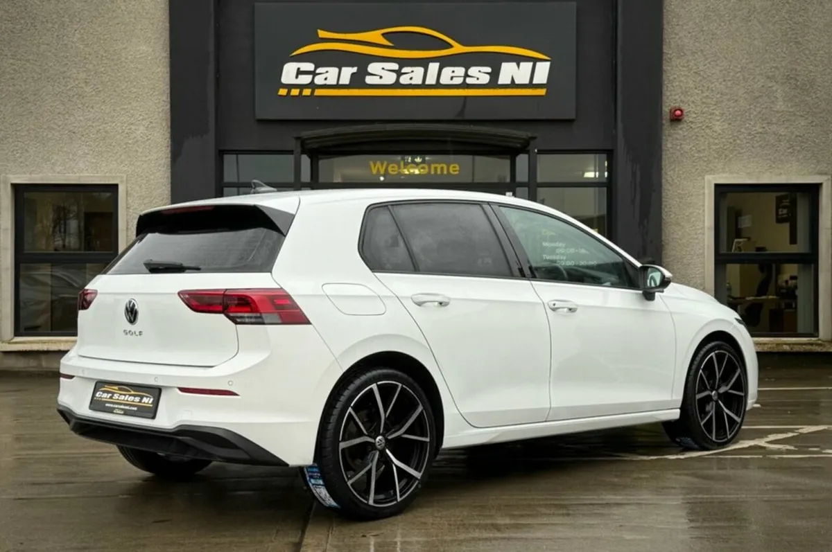 2.0 TDI Life Hatchback 5dr Diesel DSG Euro 6 (s/s) - Image 3