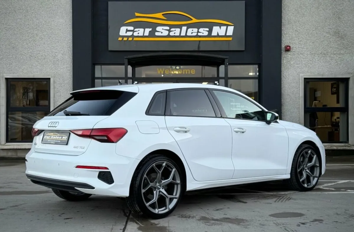 2.0 TDI 35 Technik Sportback 5dr Diesel S Tronic E - Image 3