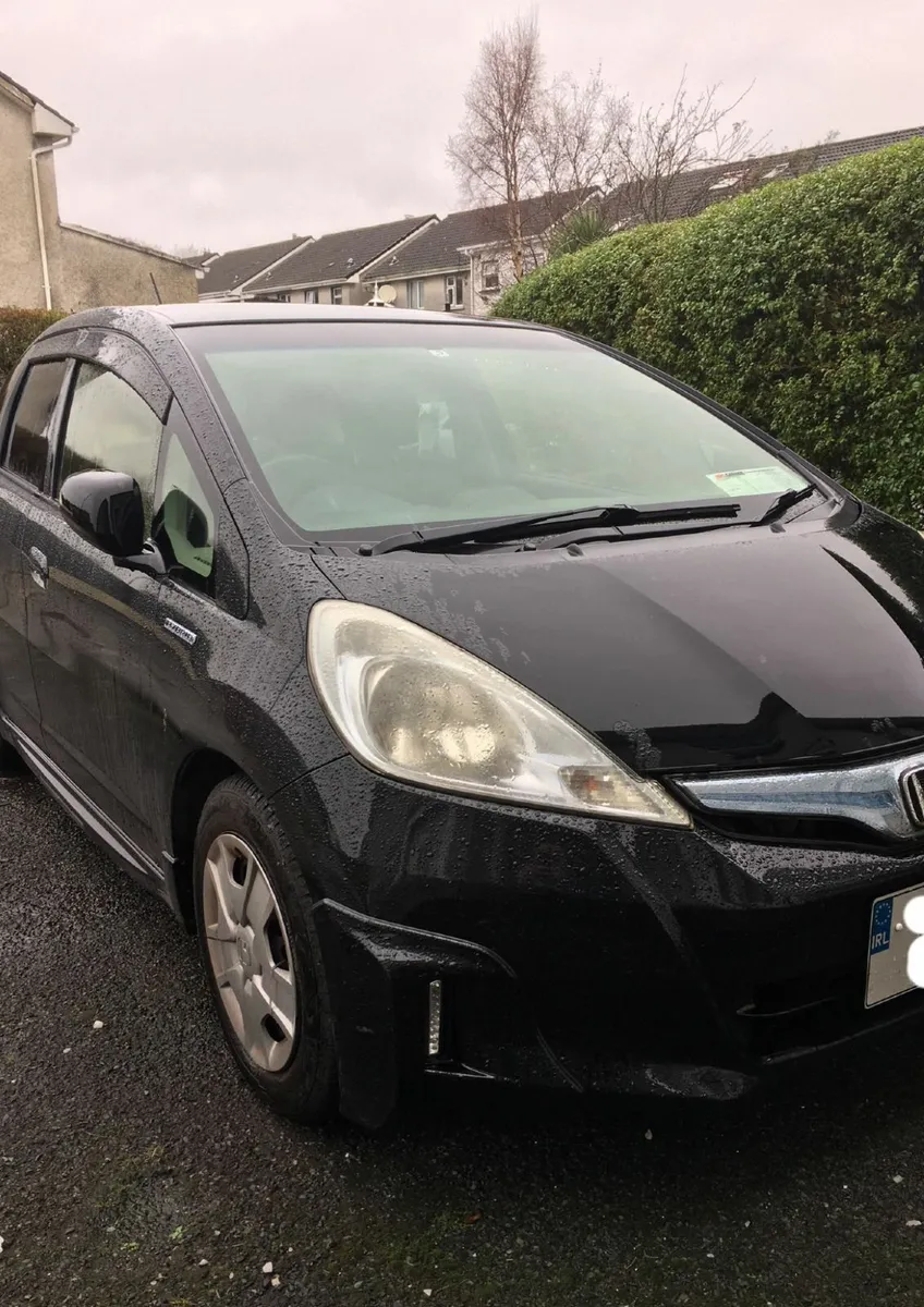 2013 Honda Fit Automatic Hybrid 1.3L - Image 1