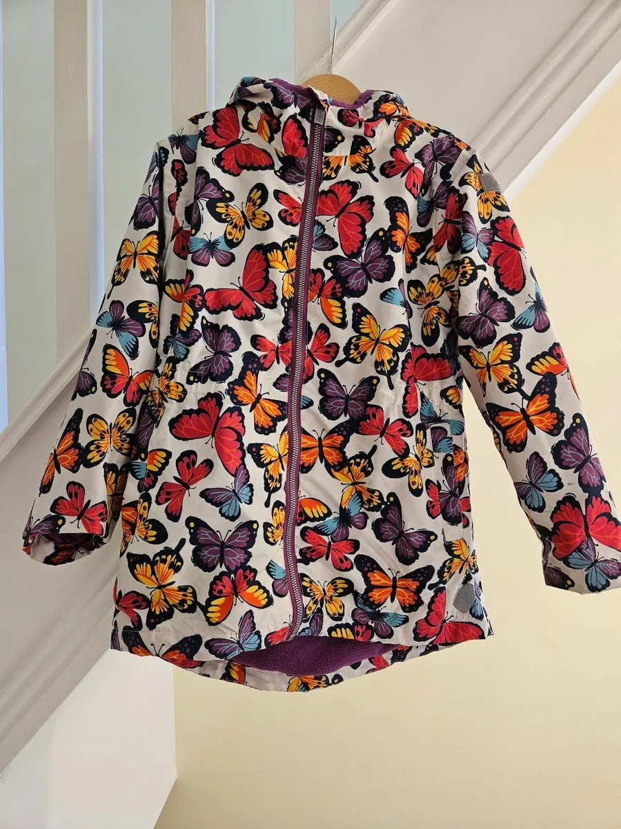 Girls Raincoat Age 10 - Image 1