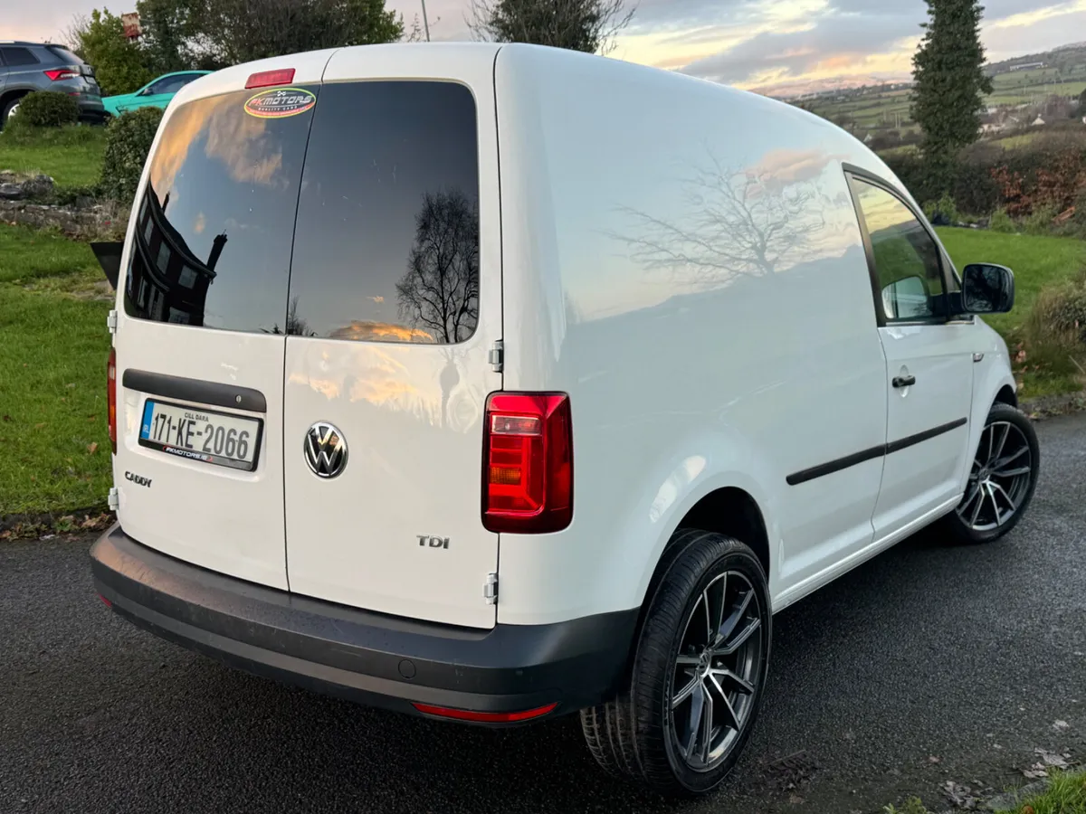Volkswagen Caddy 2017 - Image 3