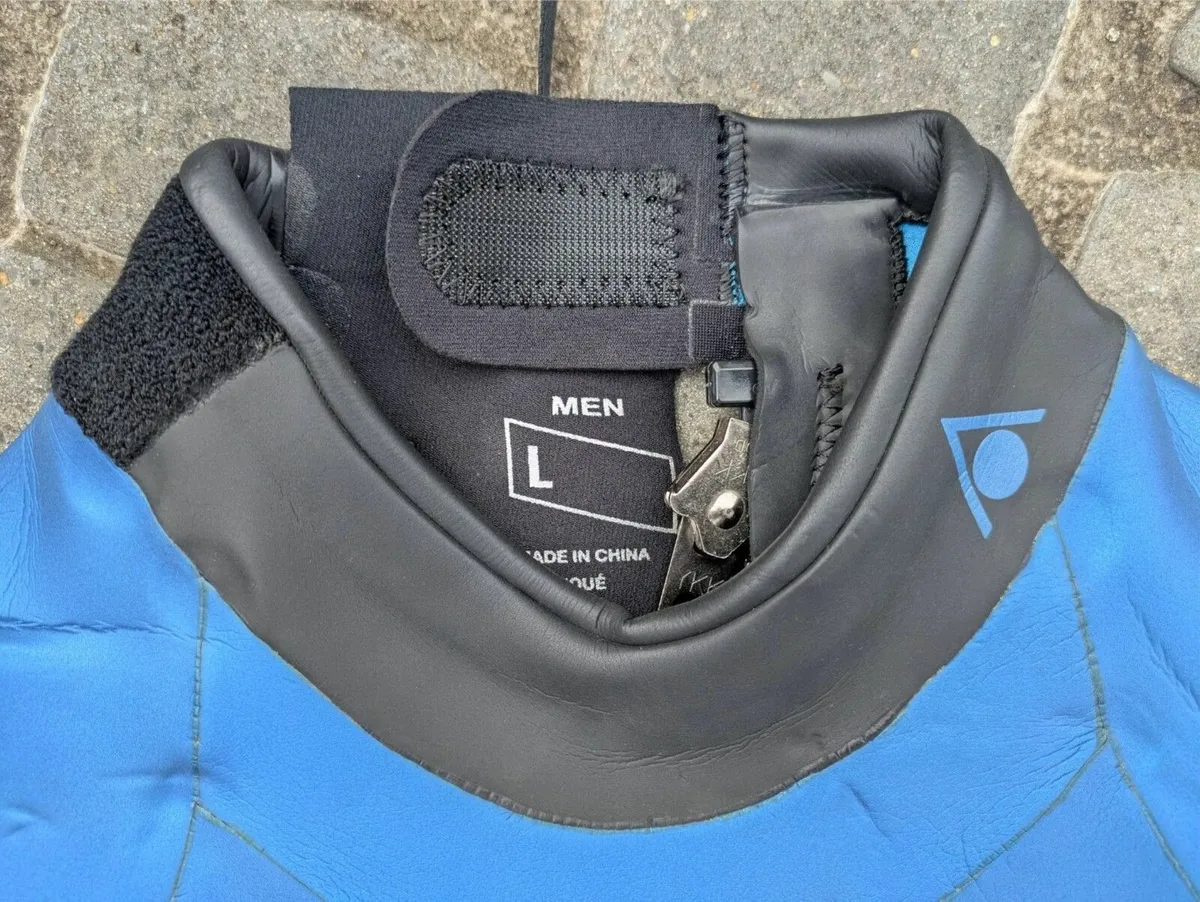wetsuit - Image 4