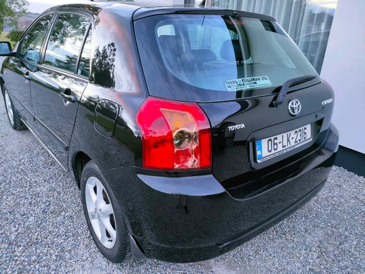 Toyota Corolla - Image 3